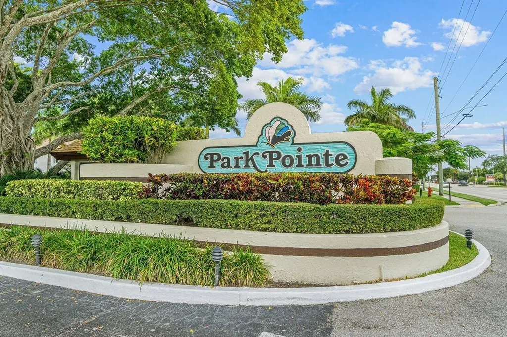 3362 Lucerne Park Drive Greenacres FL 33467