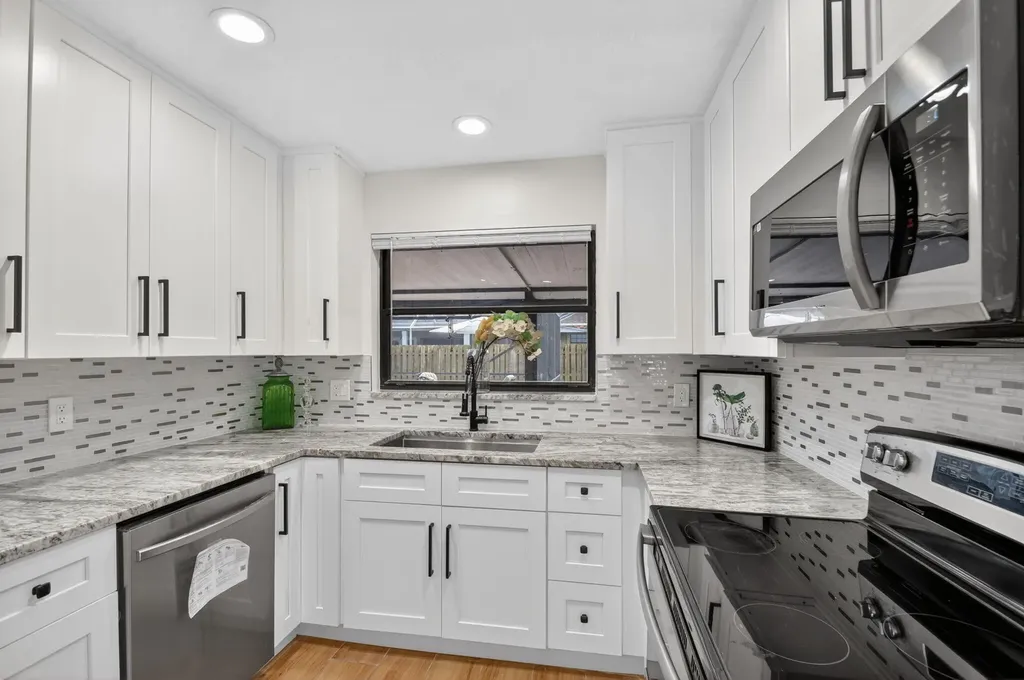 12260 Old Country Road S Wellington FL 33414