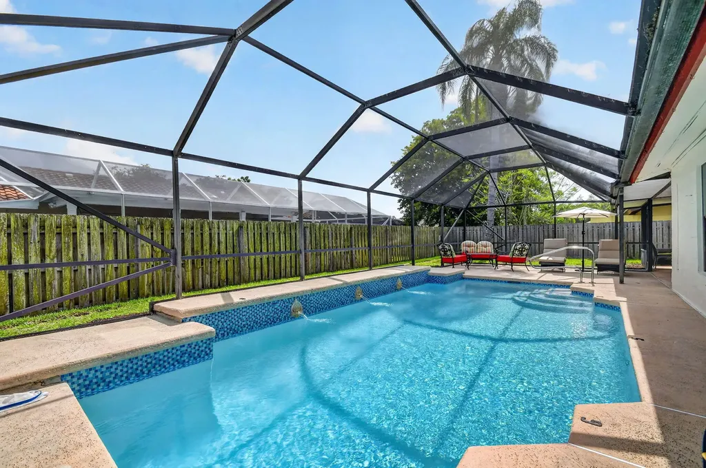 12260 Old Country Road S Wellington FL 33414