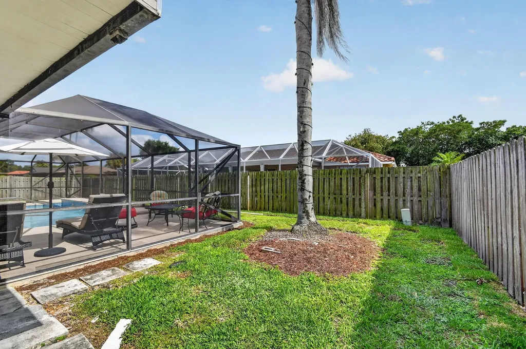 12260 Old Country Road S Wellington FL 33414