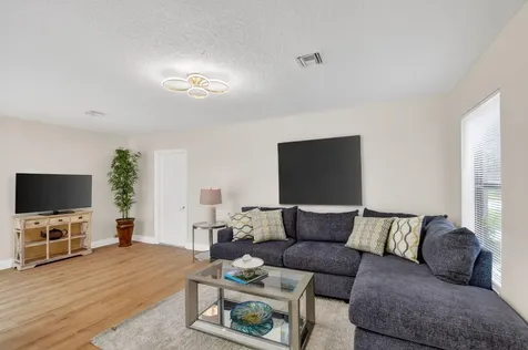 12260 Old Country Road S Wellington FL 33414