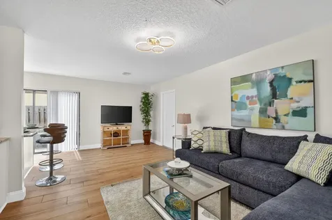 12260 Old Country Road S Wellington FL 33414