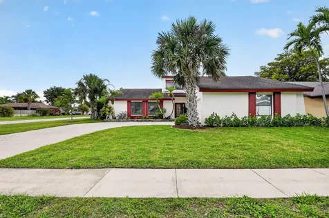 12260 Old Country Road S Wellington FL 33414