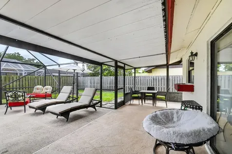 12260 Old Country Road S Wellington FL 33414