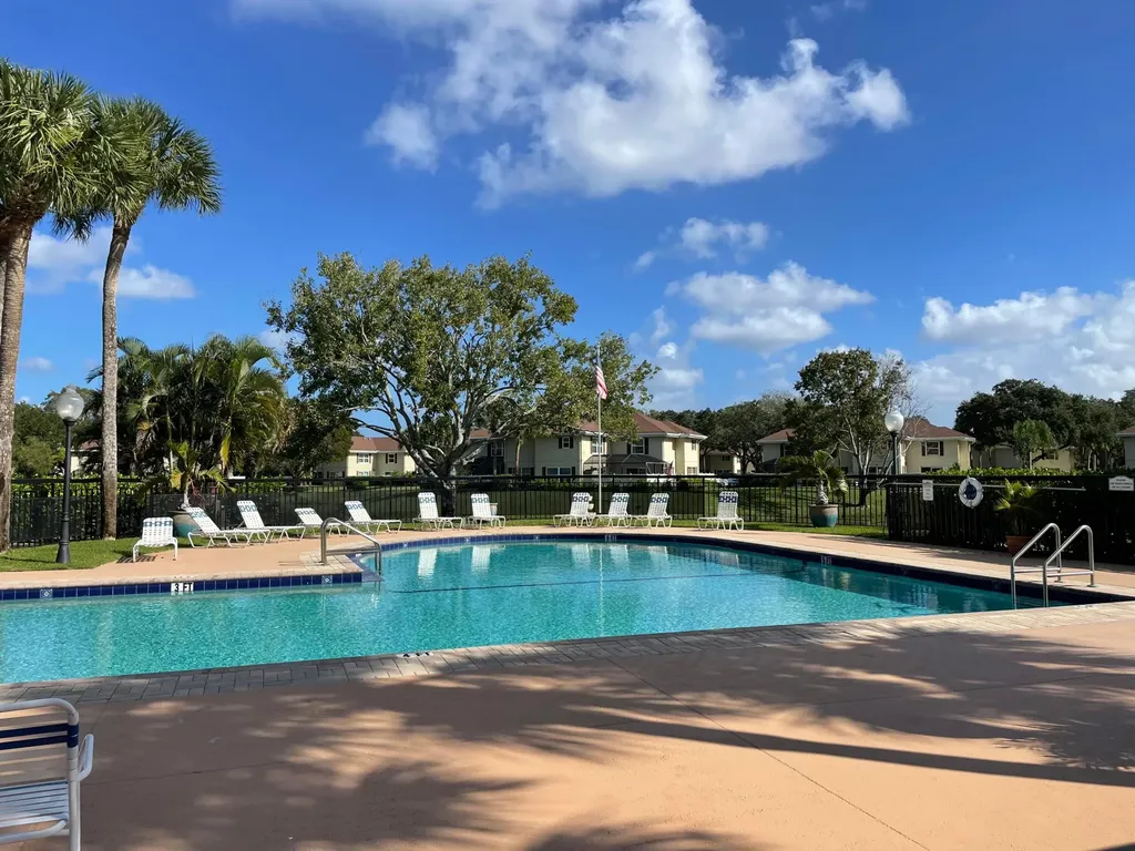 43 Essex Court Royal Palm Beach FL 33411