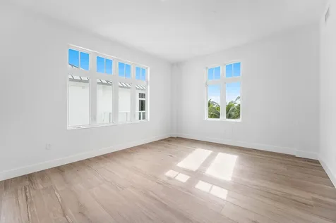 180 Lake Drive Palm Beach Shores FL 33404