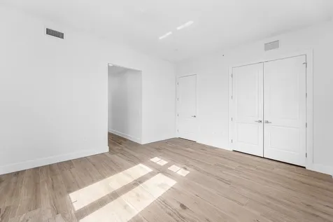 180 Lake Drive Palm Beach Shores FL 33404
