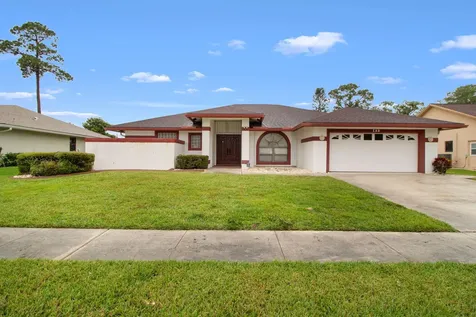 132 Kings Way Royal Palm Beach FL 33411
