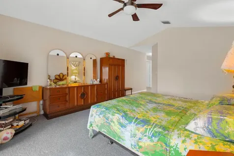132 Kings Way Royal Palm Beach FL 33411