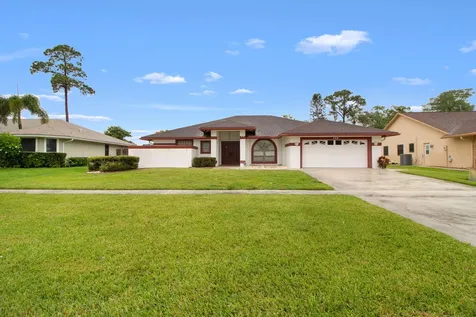 132 Kings Way Royal Palm Beach FL 33411