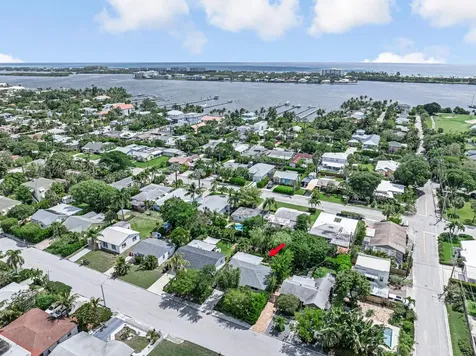 1612 N Ocean Breeze Lake Worth Beach FL 33460