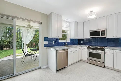 1612 N Ocean Breeze Lake Worth Beach FL 33460