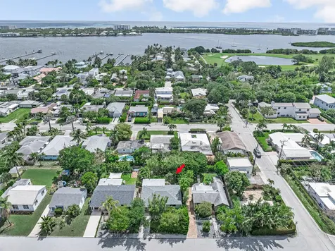 1612 N Ocean Breeze Lake Worth Beach FL 33460