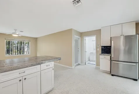1612 N Ocean Breeze Lake Worth Beach FL 33460