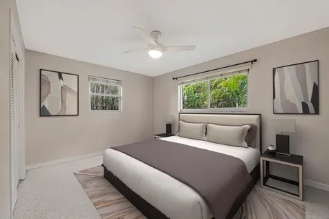 1612 N Ocean Breeze Lake Worth Beach FL 33460