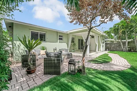 1612 N Ocean Breeze Lake Worth Beach FL 33460