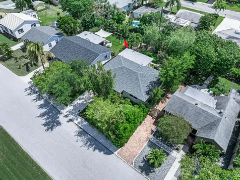 1612 N Ocean Breeze Lake Worth Beach FL 33460