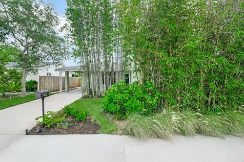 1612 N Ocean Breeze Lake Worth Beach FL 33460