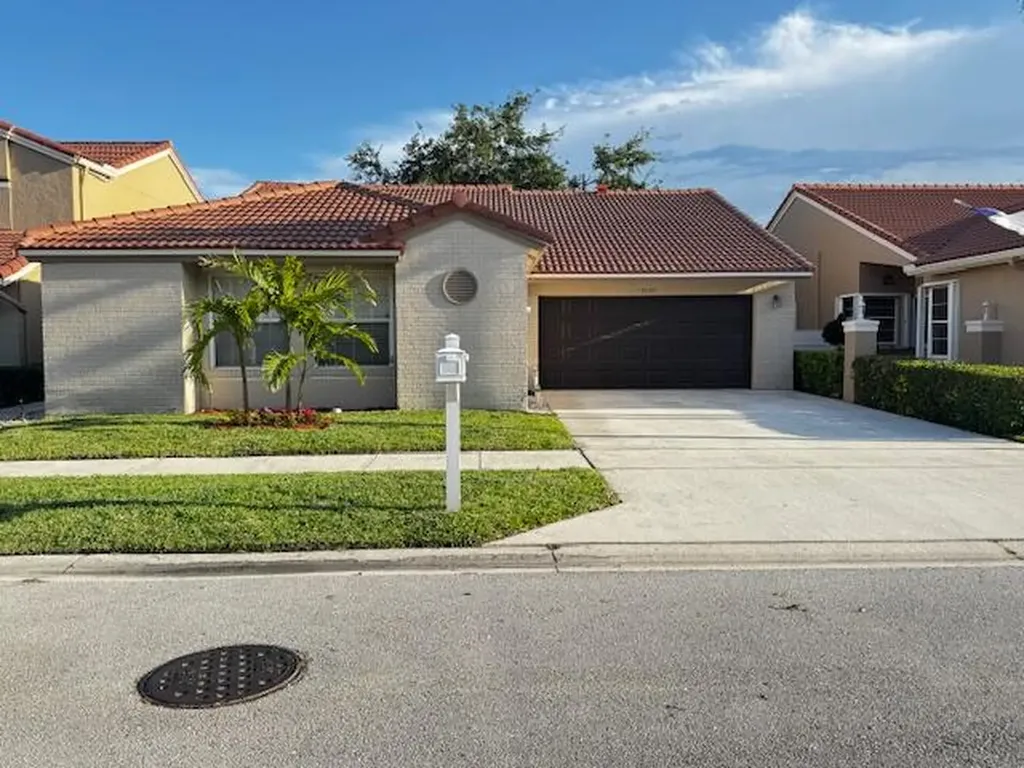 10020 Country Brook Road Boca Raton FL 33428