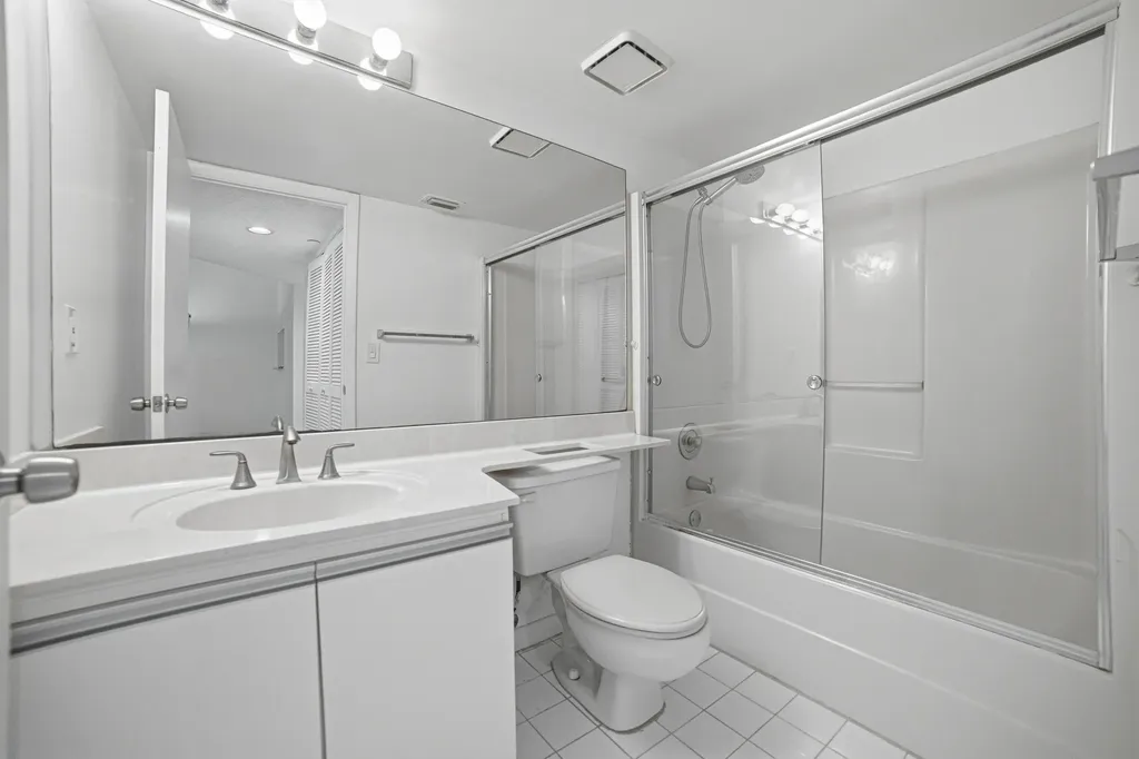 260 NW 67th Street Boca Raton FL 33487