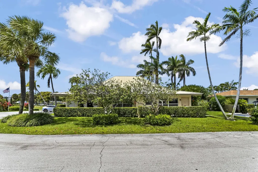631 Snug Harbor Drive Boynton Beach FL 33435