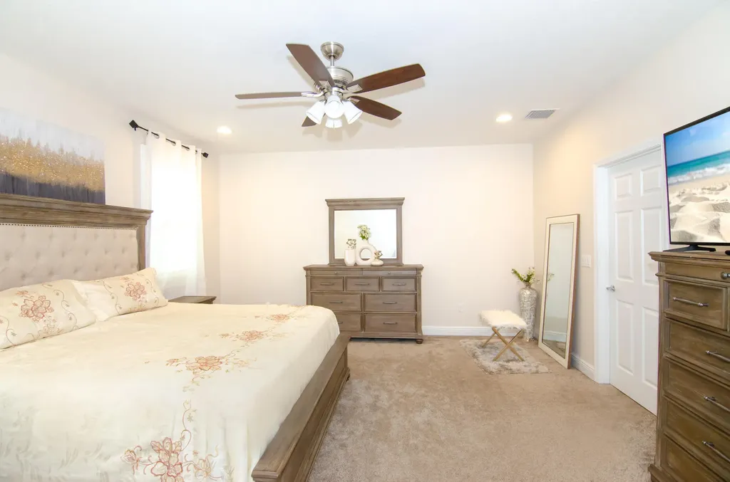 1188 NW Leonardo Circle Port St Lucie FL 34986