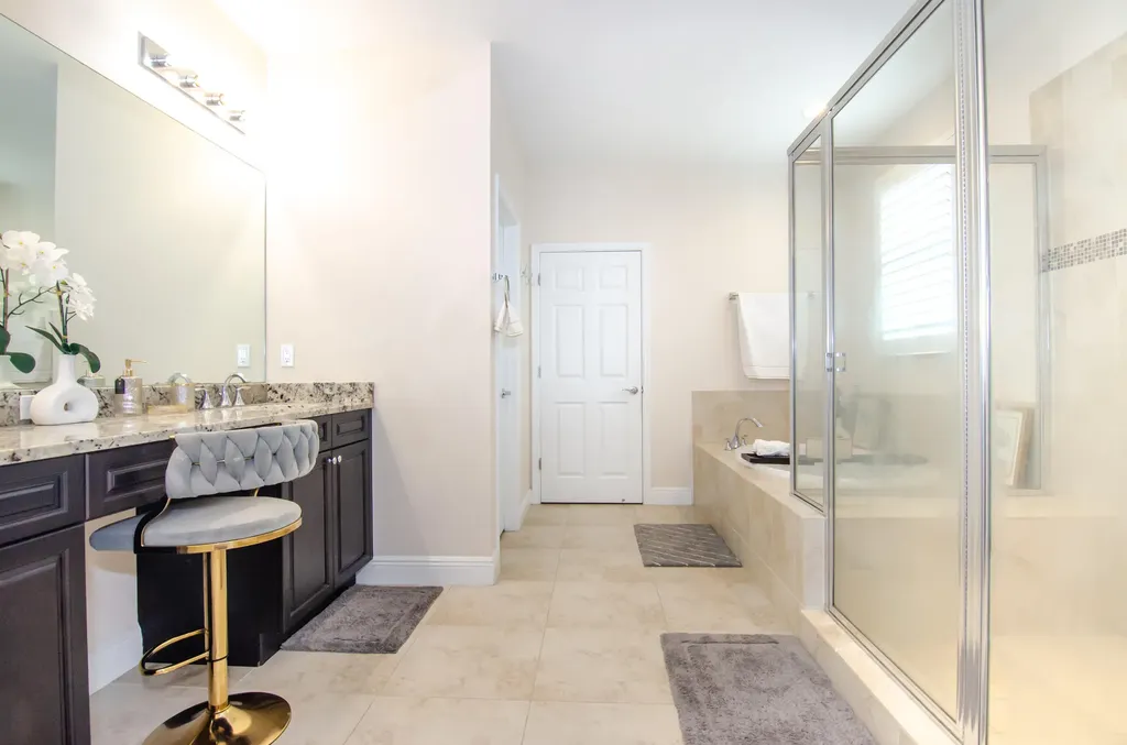 1188 NW Leonardo Circle Port St Lucie FL 34986