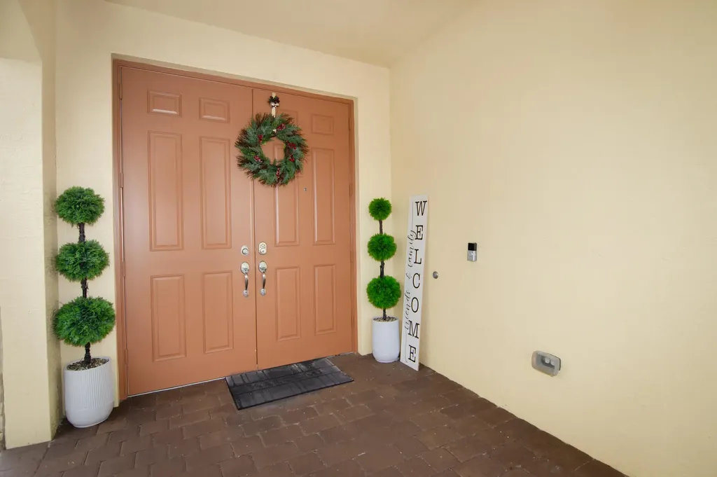 1188 NW Leonardo Circle Port St Lucie FL 34986