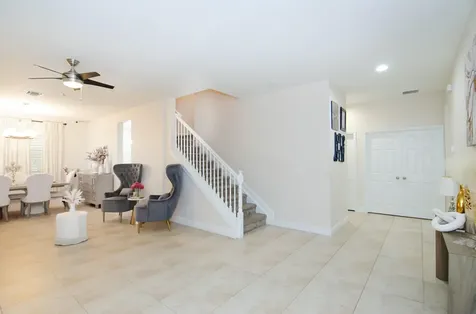 1188 NW Leonardo Circle Port St Lucie FL 34986
