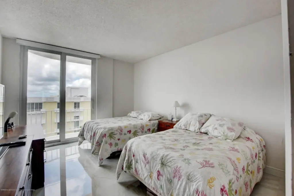 100 Worth Avenue Palm Beach FL 33480