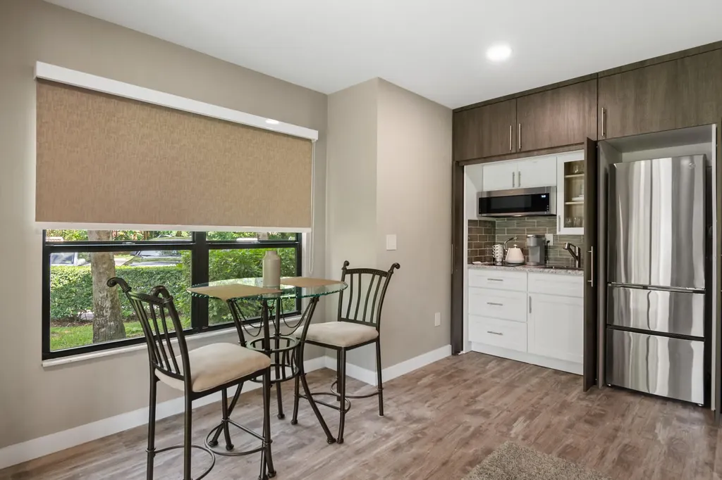 11863 Wimbledon Circle Wellington FL 33414
