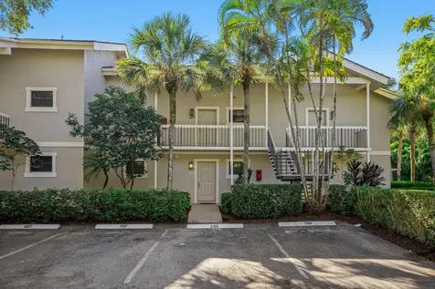 11863 Wimbledon Circle Wellington FL 33414