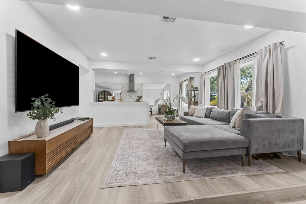 606 SW 19th Street Fort Lauderdale FL 33315