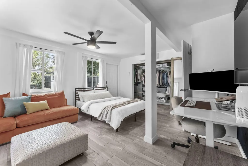 606 SW 19th Street Fort Lauderdale FL 33315
