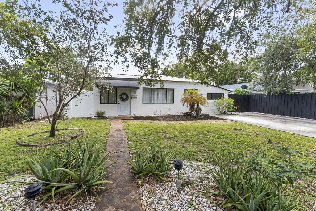 606 SW 19th Street Fort Lauderdale FL 33315