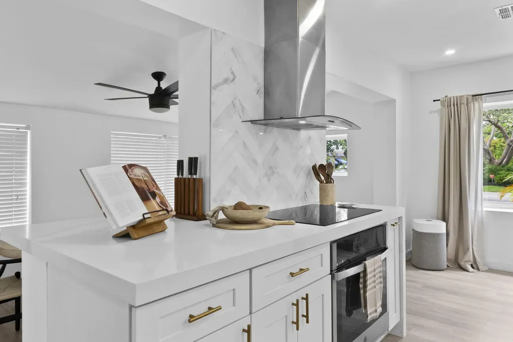 606 SW 19th Street Fort Lauderdale FL 33315