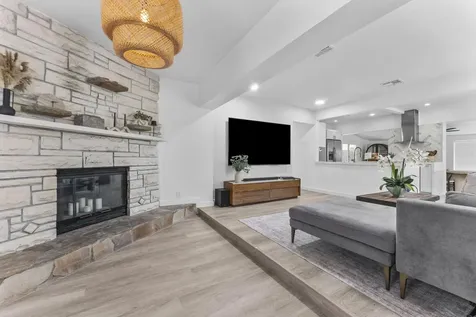 606 SW 19th Street Fort Lauderdale FL 33315