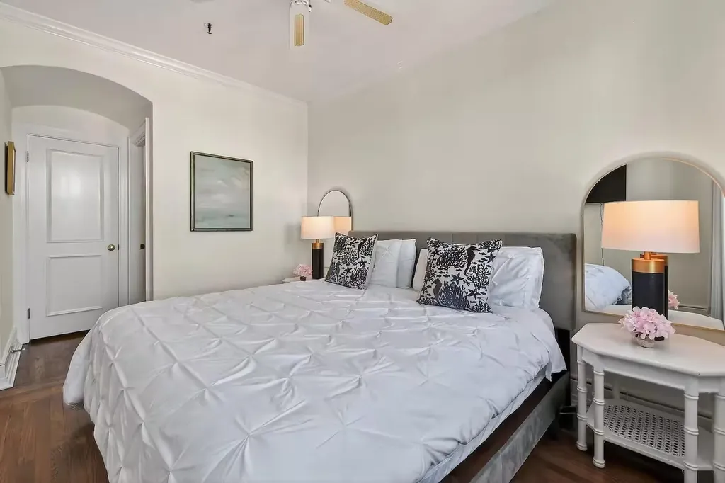 235 Sunrise Palm Beach FL 33480