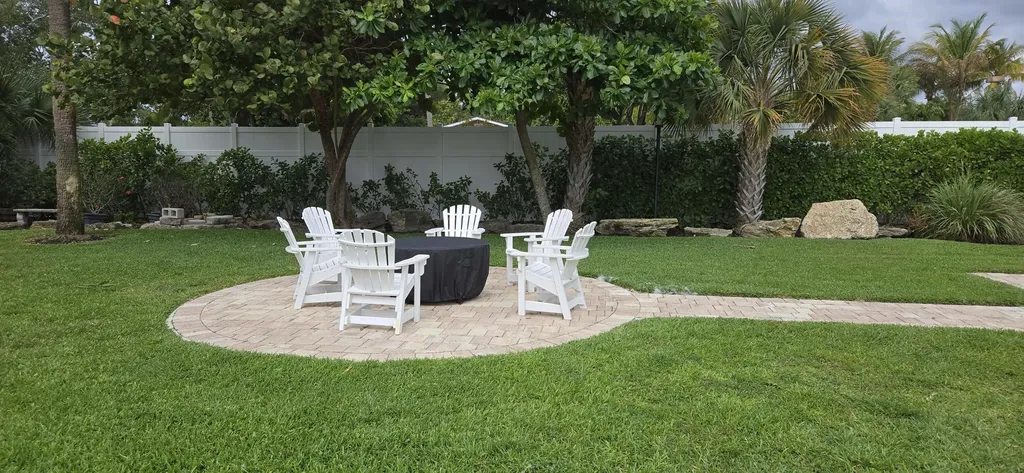 718 NE 12th Terrace Boynton Beach FL 33435