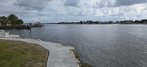 718 NE 12th Terrace Boynton Beach FL 33435