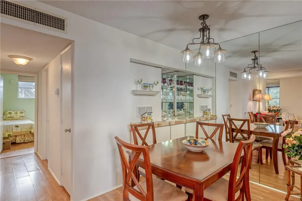 2400 NE 10th Street Pompano Beach FL 33062