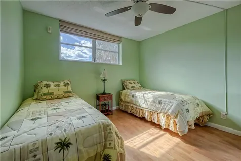 2400 NE 10th Street Pompano Beach FL 33062