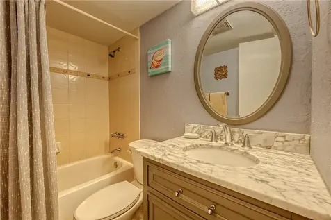 2400 NE 10th Street Pompano Beach FL 33062
