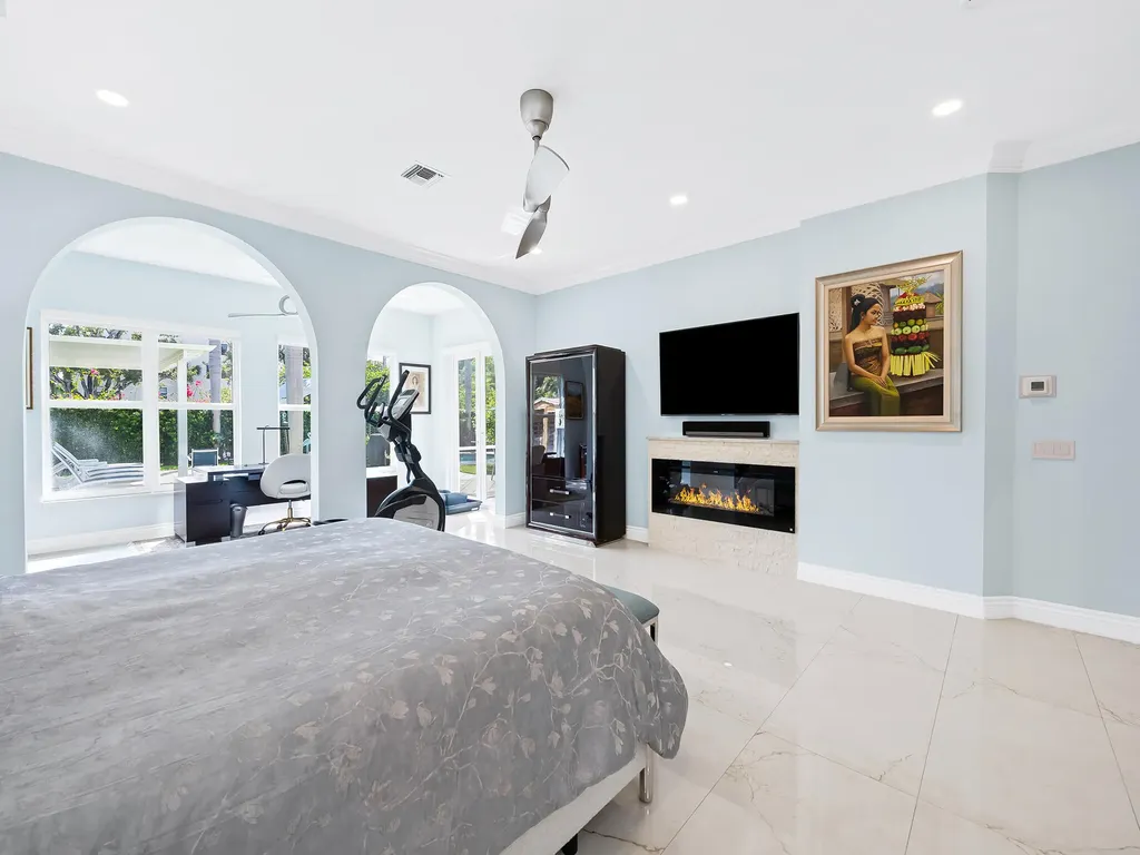 2370 Deer Creek Trail Deerfield Beach FL 33442
