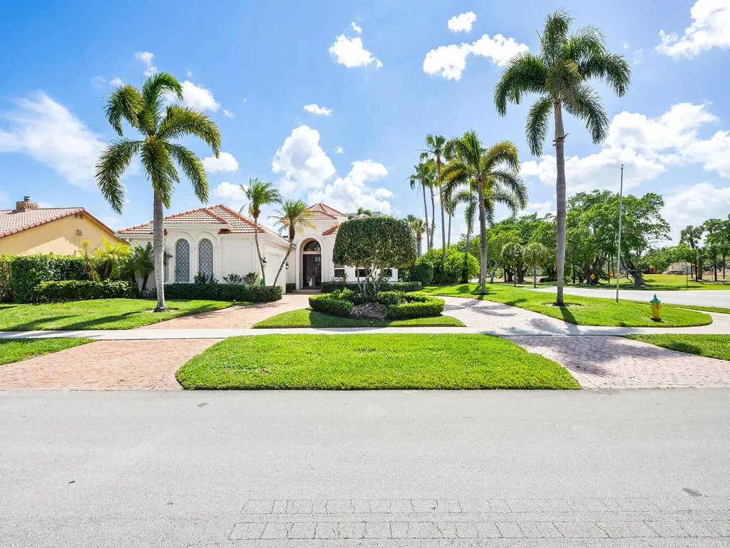 2370 Deer Creek Trail Deerfield Beach FL 33442