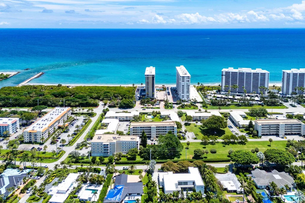 1299 S Ocean Boulevard Boca Raton FL 33432