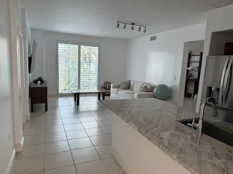 7275 SW 90th Way Miami FL 33156
