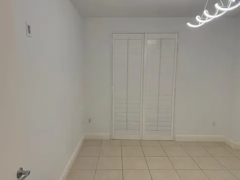 7275 SW 90th Way Miami FL 33156
