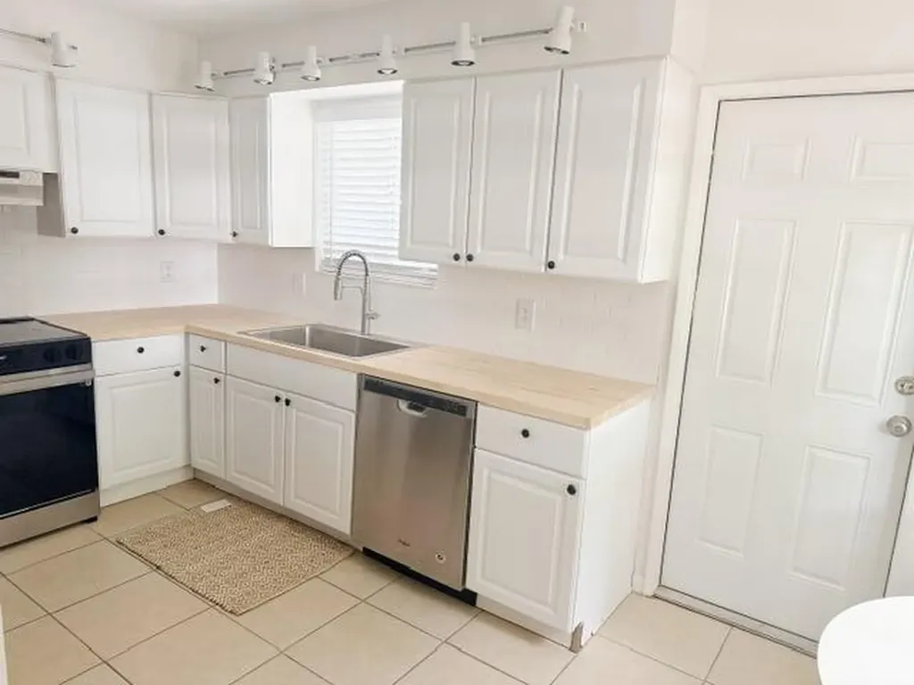 6367 Riverwalk Lane Jupiter FL 33458