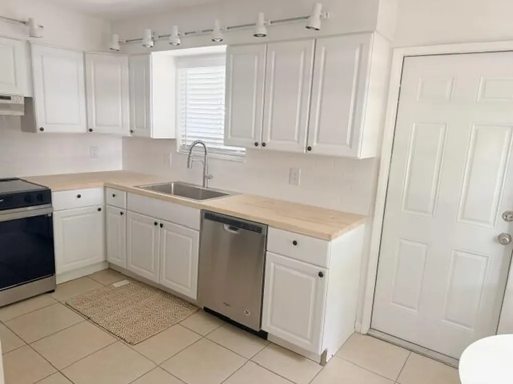 6367 Riverwalk Lane Jupiter FL 33458